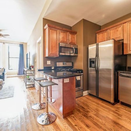 Lovely 2 Bed 3 Miles From Dt W Free Parking 芝加哥 外观 照片