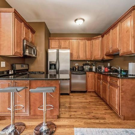 Lovely 2 Bed 3 Miles From Dt W Free Parking 芝加哥 外观 照片