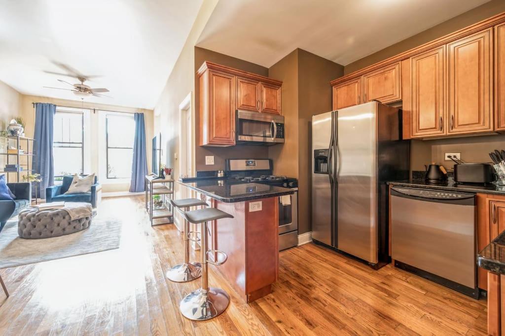 Lovely 2 Bed 3 Miles From Dt W Free Parking 芝加哥 外观 照片