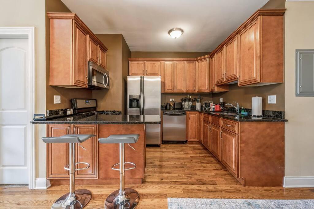 Lovely 2 Bed 3 Miles From Dt W Free Parking 芝加哥 外观 照片
