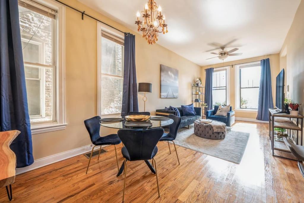 Lovely 2 Bed 3 Miles From Dt W Free Parking 芝加哥 外观 照片